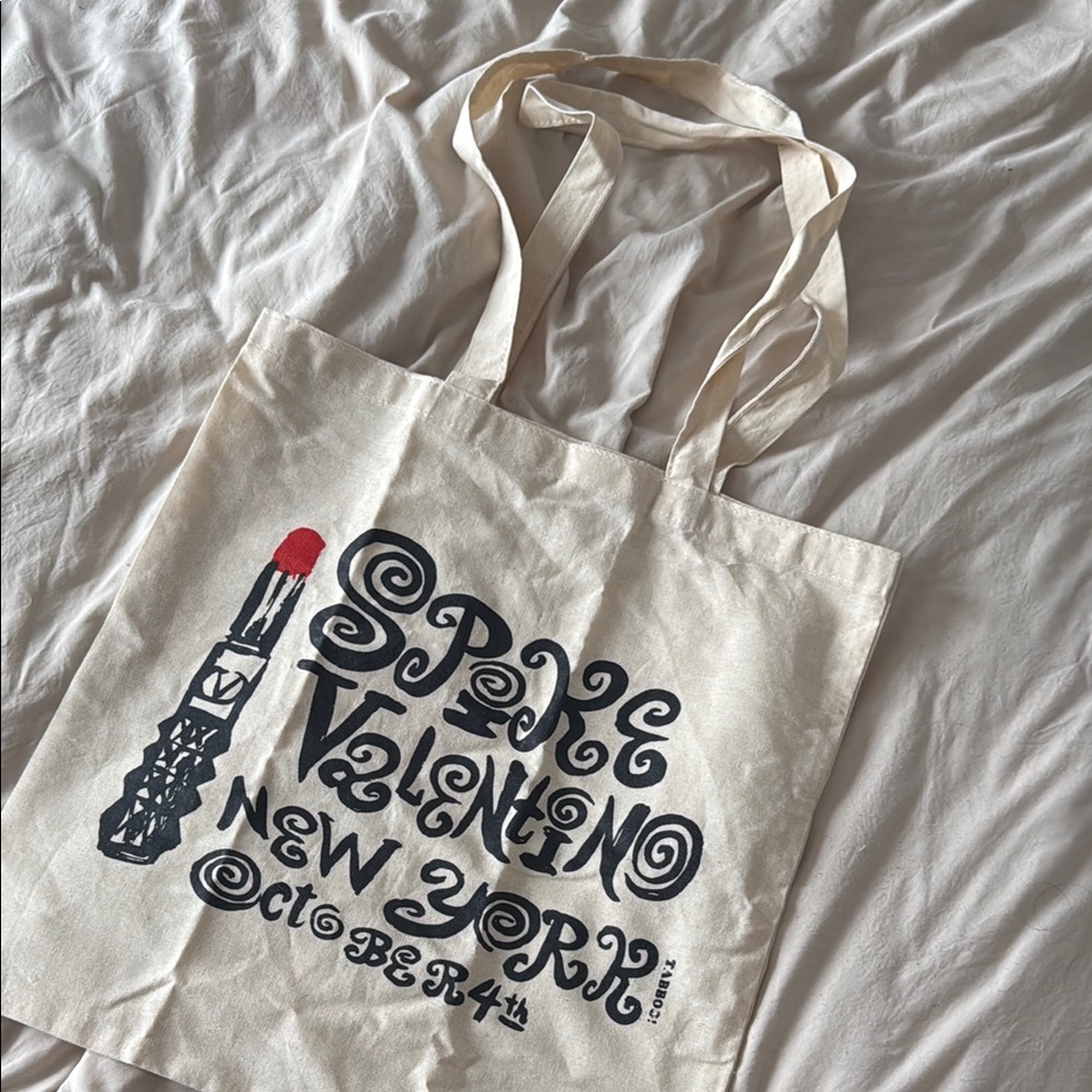 Spike Valentino Cream Tote Bag